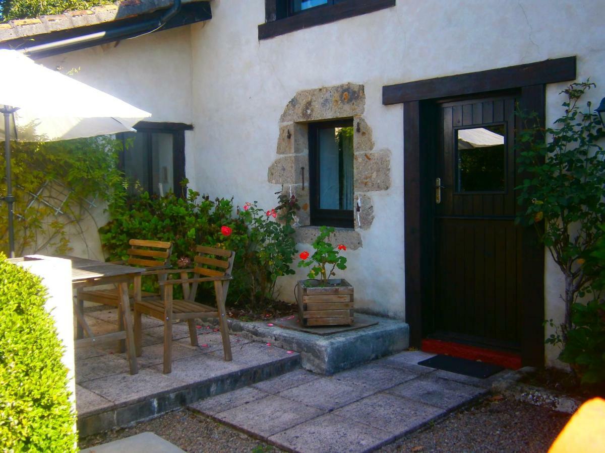 La Croix Gites Pressignac Exterior photo